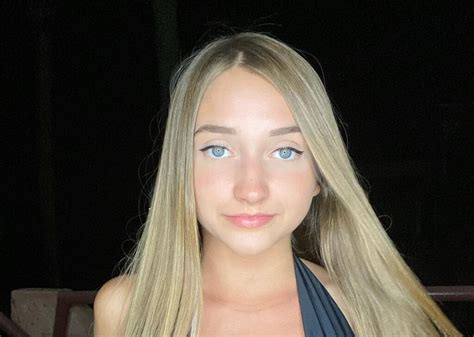 skylar mae|Skylar Maes biography: age, boyfriend, social media。